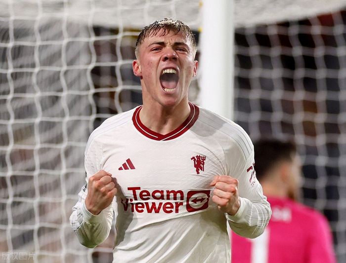 包含转折点拜仁慕尼黑止住颓势；英超清晨攻防权衡；态度坚定；临场指挥获称赞的词条